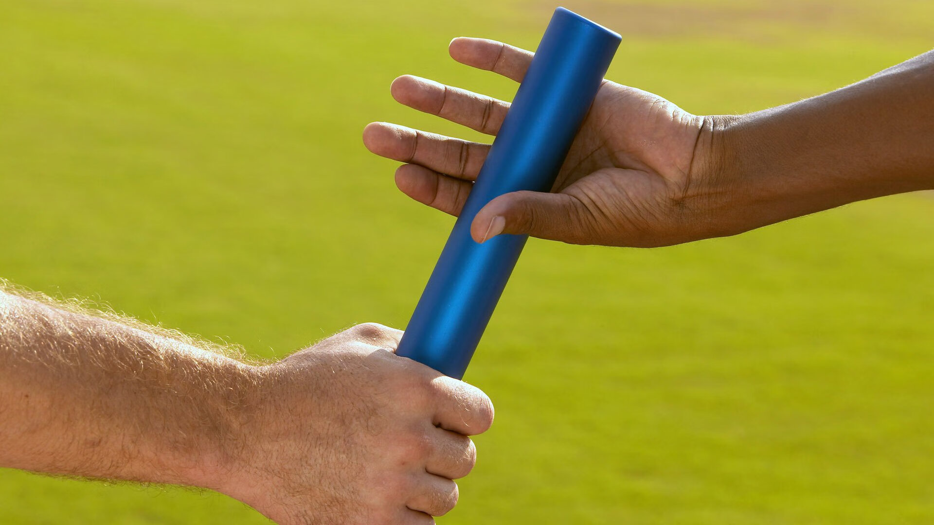 Kaiyun APP-网球比赛引入即时回放系统保障公正，网球比赛现场